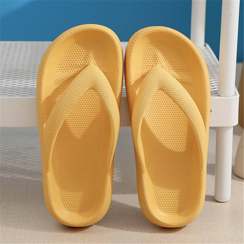 Soft Sole EVA Women's Flip Flops Summer Beach Non-slip Cloud Slippers Women Thick Platform Clip Toe Bathroom Slides