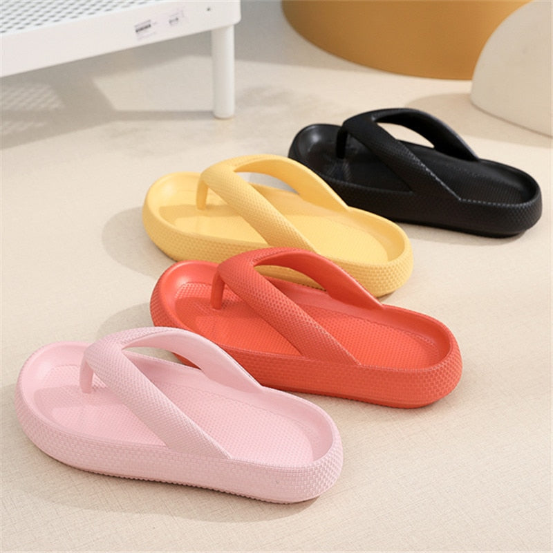 Soft Sole EVA Women's Flip Flops Summer Beach Non-slip Cloud Slippers Women Thick Platform Clip Toe Bathroom Slides